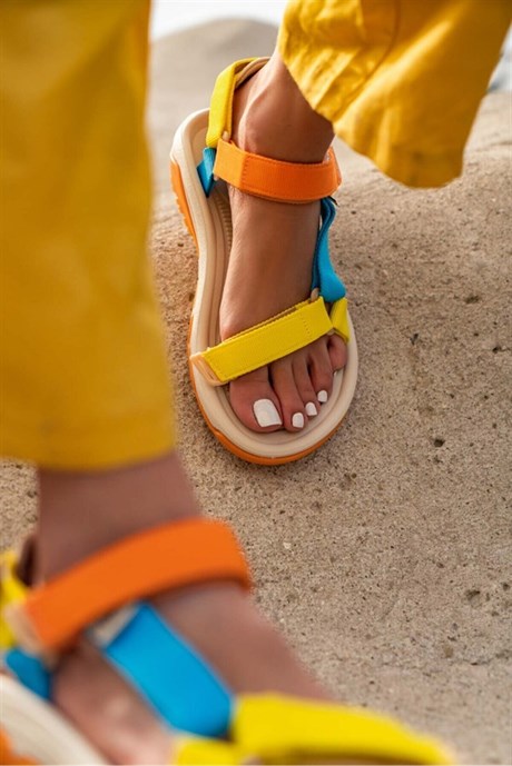 Sandamia Multi Renkli Kadın Spor Sandalet