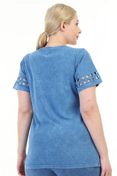 Büyük Beden Mavi İtalyan Yıkamalı Kolları Lazer Kesim Detaylı Tshirt 